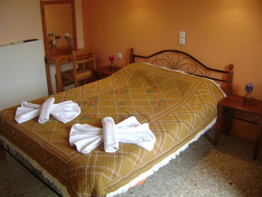 Adonis Beach Hotel Iraklio Exterior foto