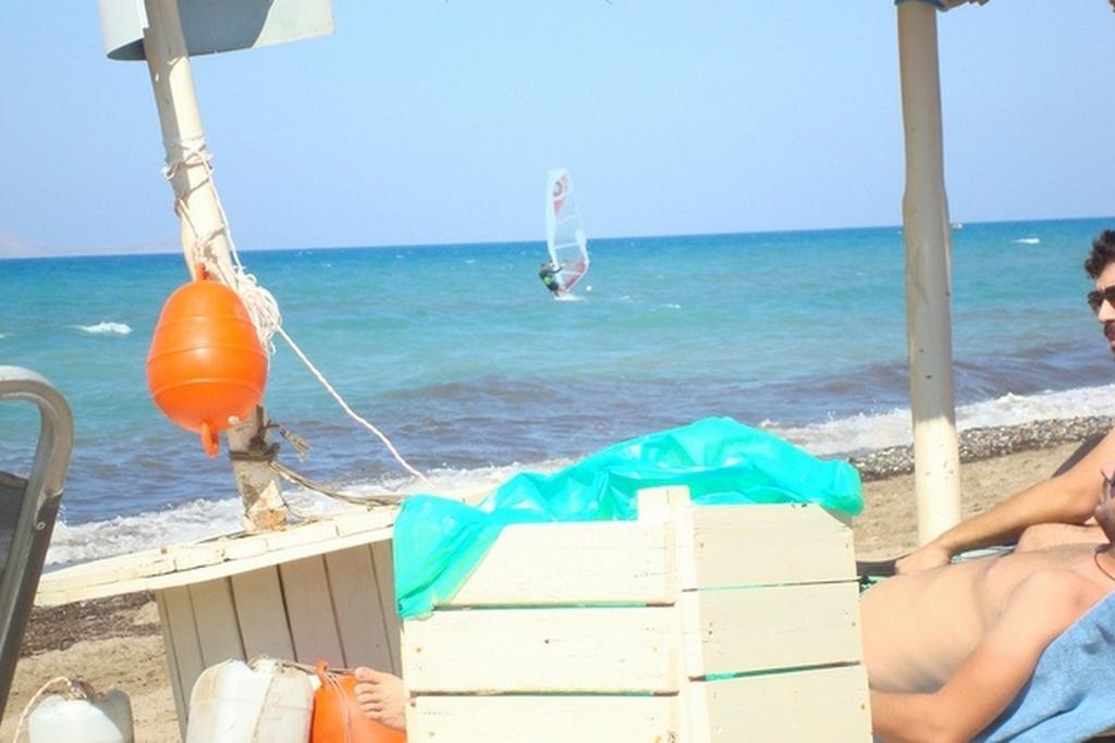 Adonis Beach Hotel Iraklio Exterior foto