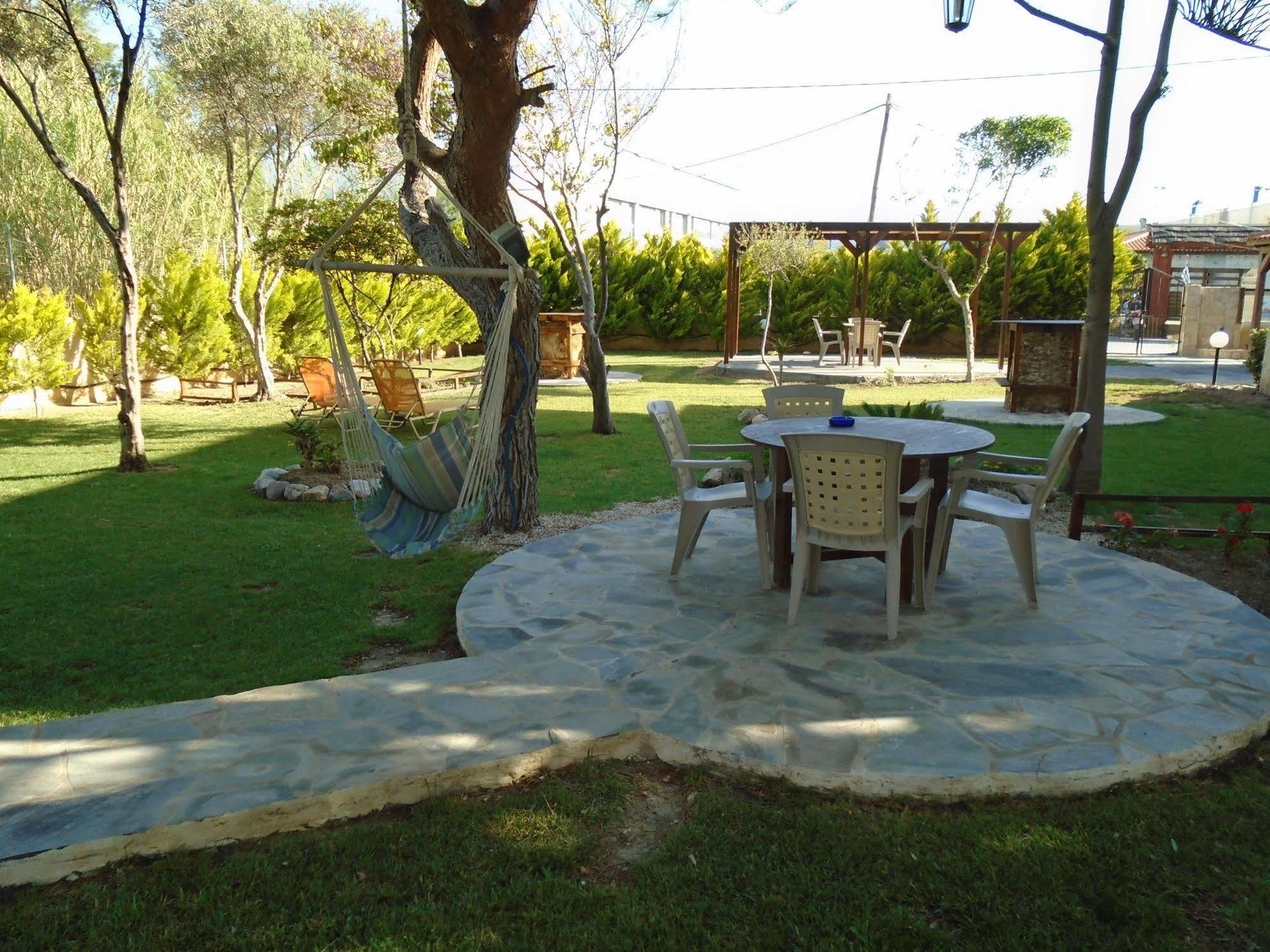 Adonis Beach Hotel Iraklio Exterior foto